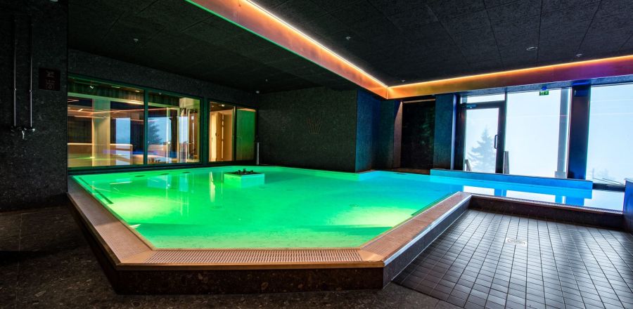 Arctic spa